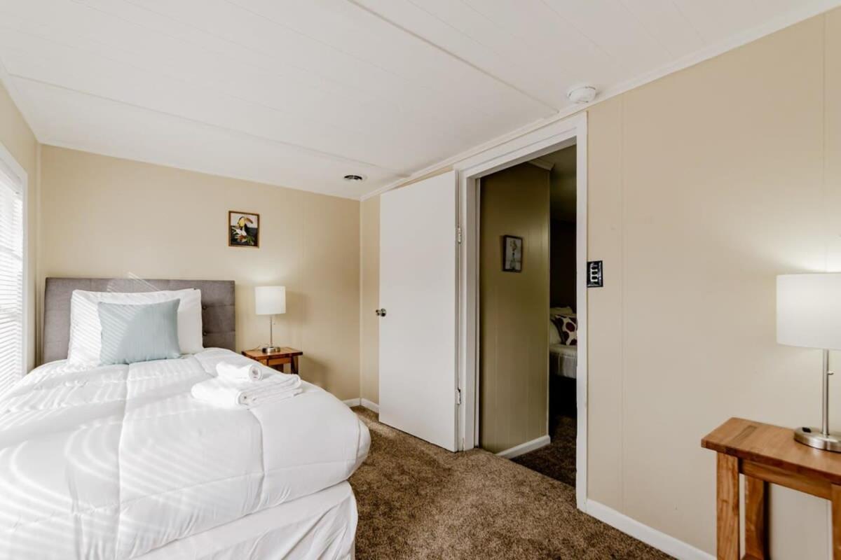 Villa Adorable On Taylor-15 Mins To Downtown--- Front Unit Columbia Exterior foto